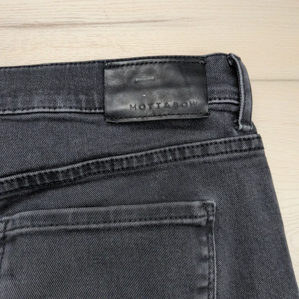 Mott & Bow Slim Stone Jeans Mens 31x32 Faded Black Stonewash Denim Pants Stretch